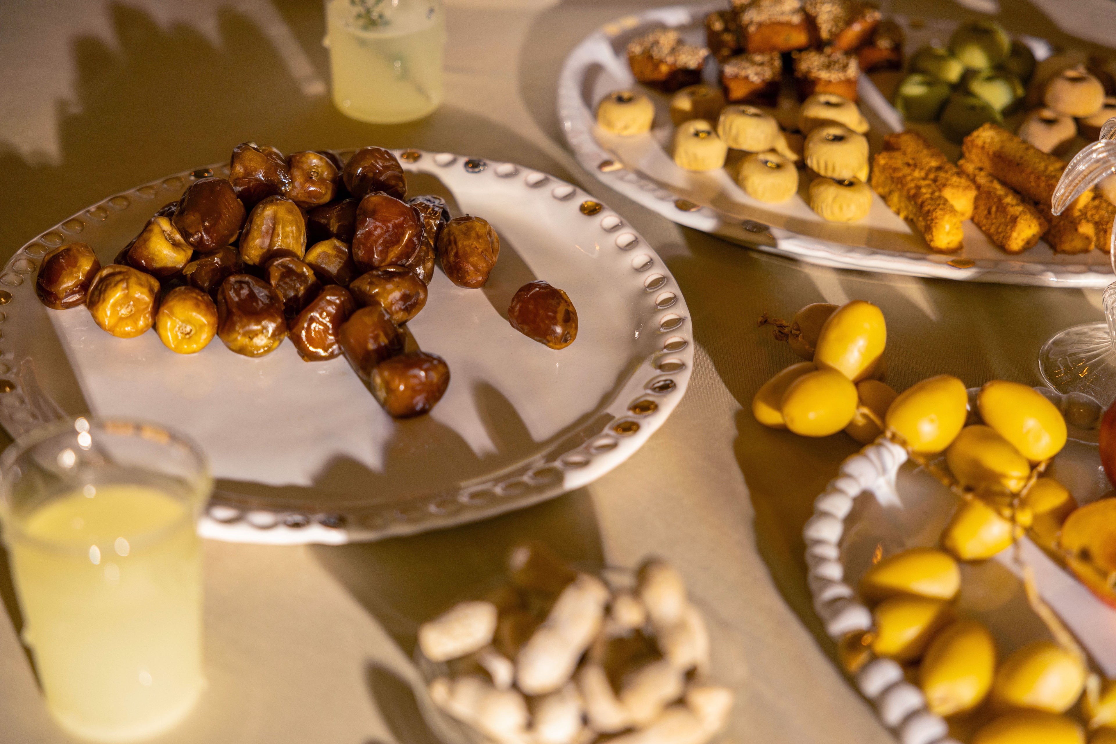 Pearl Drift Serving Plate