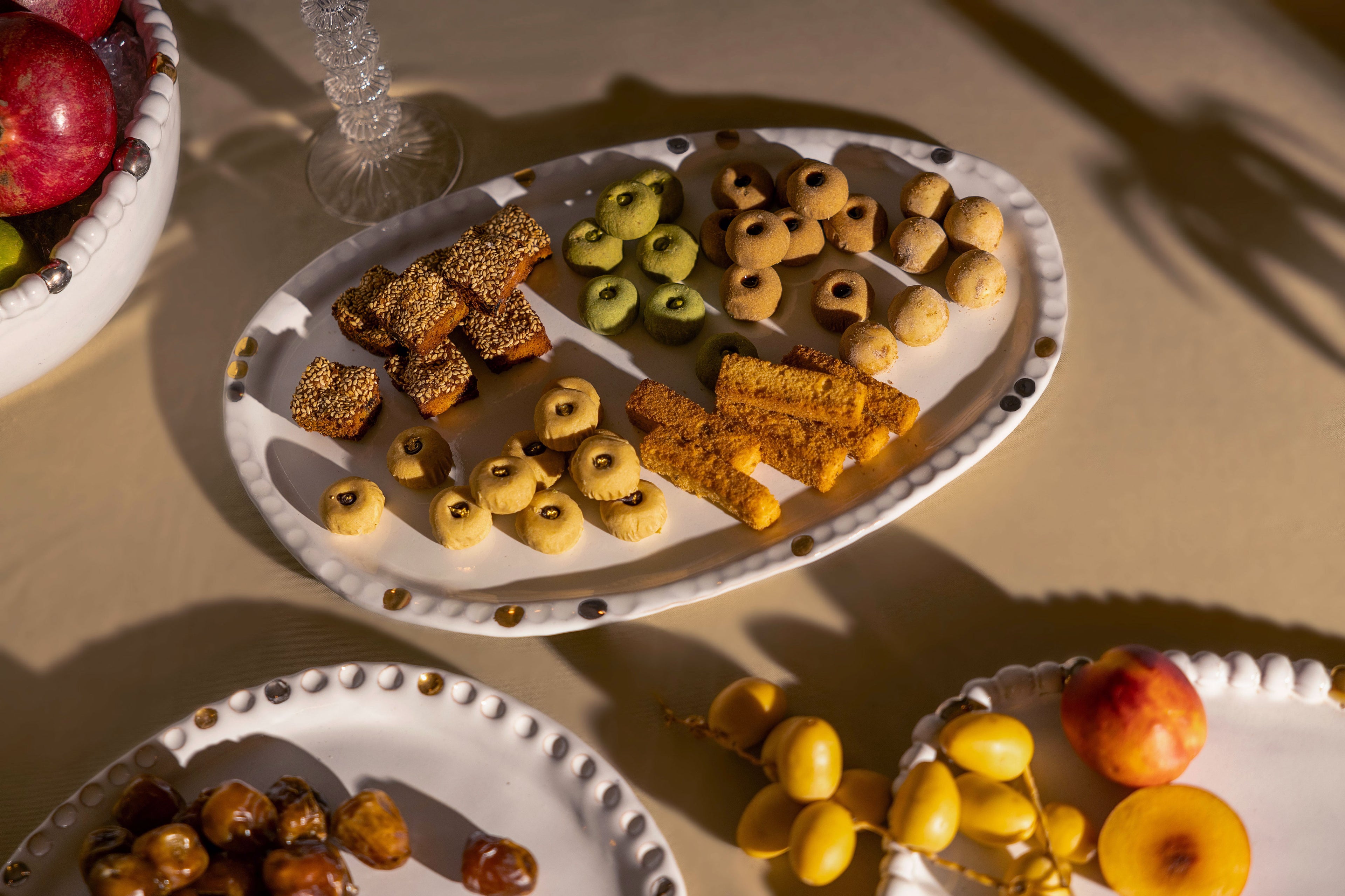 Pearl Flow Serving Plate