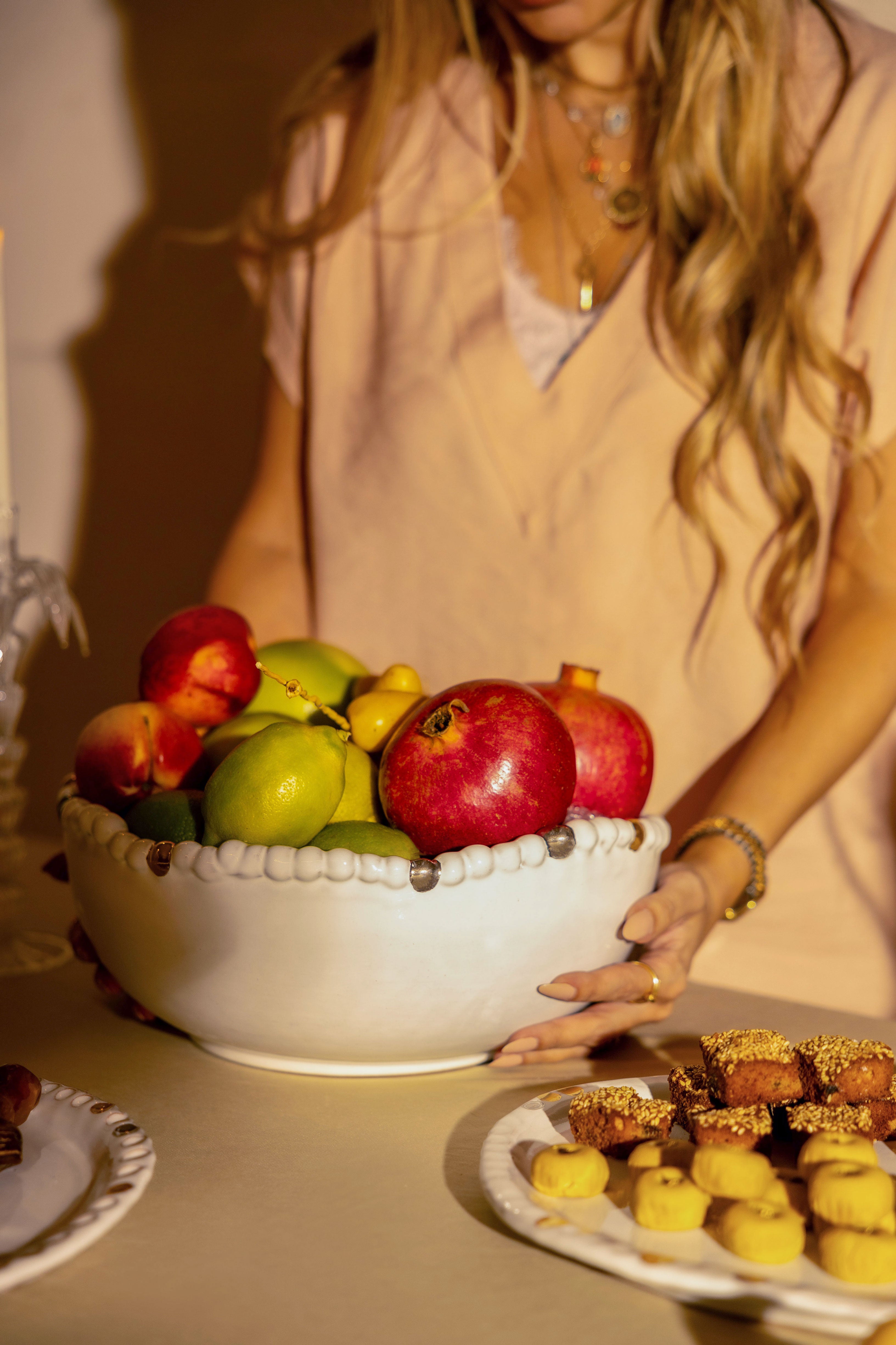 Pearl Rise Serving Bowl