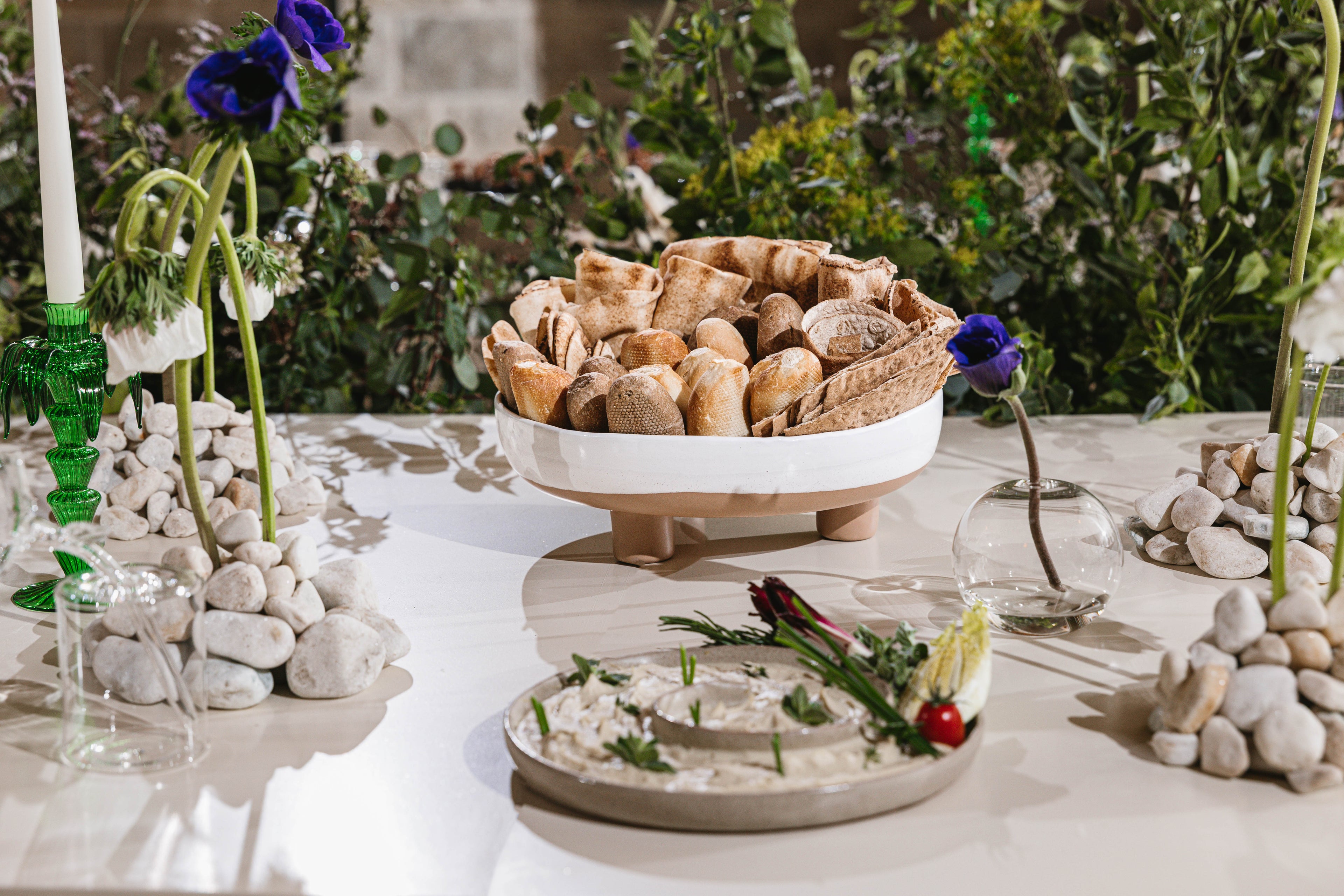 Elevate Serving Plate – Round