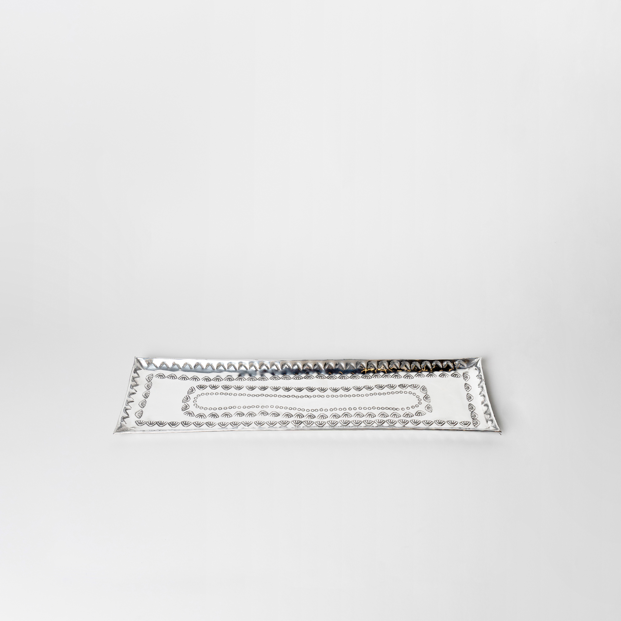 Silvi tray