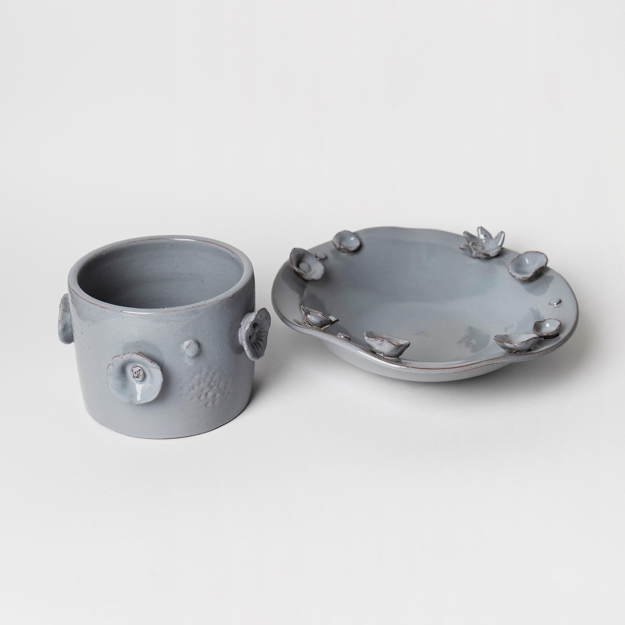 Flora Elevated - Grey